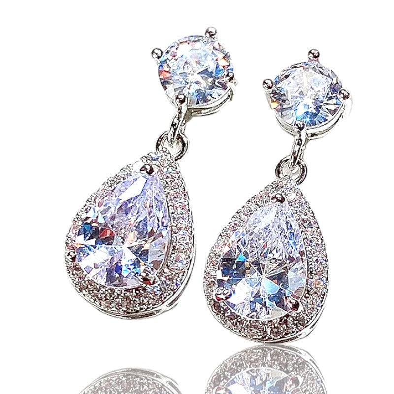 Fashion Water Drop Aaa Zircon Copper Inlaid Diamond Emeral Earrings