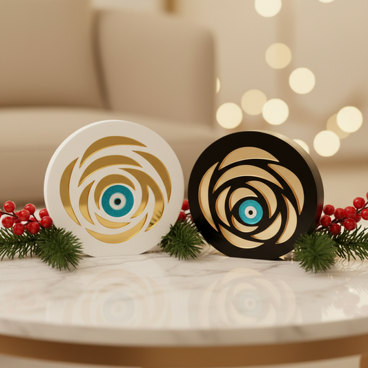 Petal Eye γούρι χονδρική, επιτραπέζιο plexiglass με μάτι & χρυσά πέταλα σε μαύρο ή λευκό – So Cute by Dimi