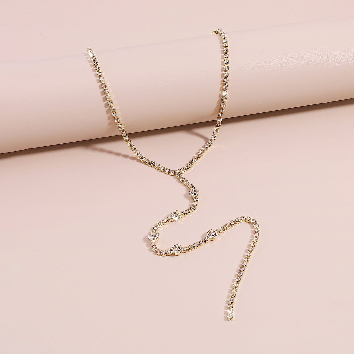 Fashion Geometric Claw Chain Inlay Rhinestones Women'S Necklace