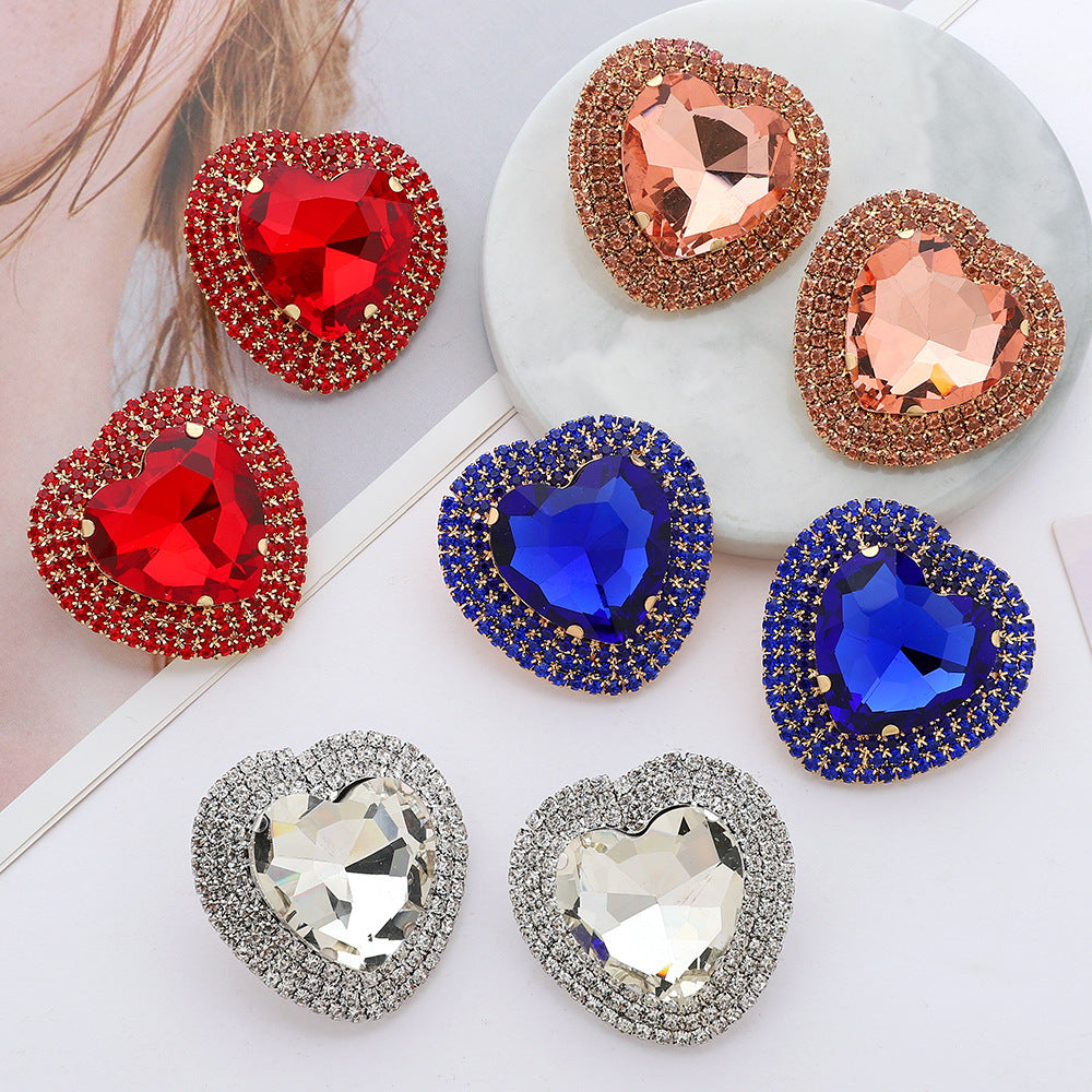 Fashion Heart Shape Metal Inlay Rhinestones Women's Ear Studs