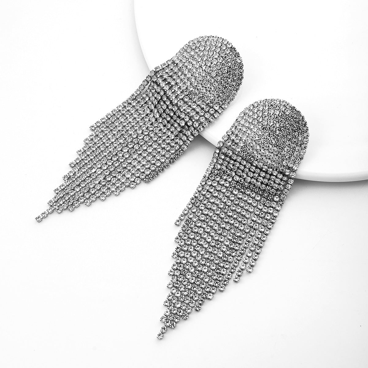 Vintage Style Tassel Metal Inlay Rhinestones Women'S Drop Earrings