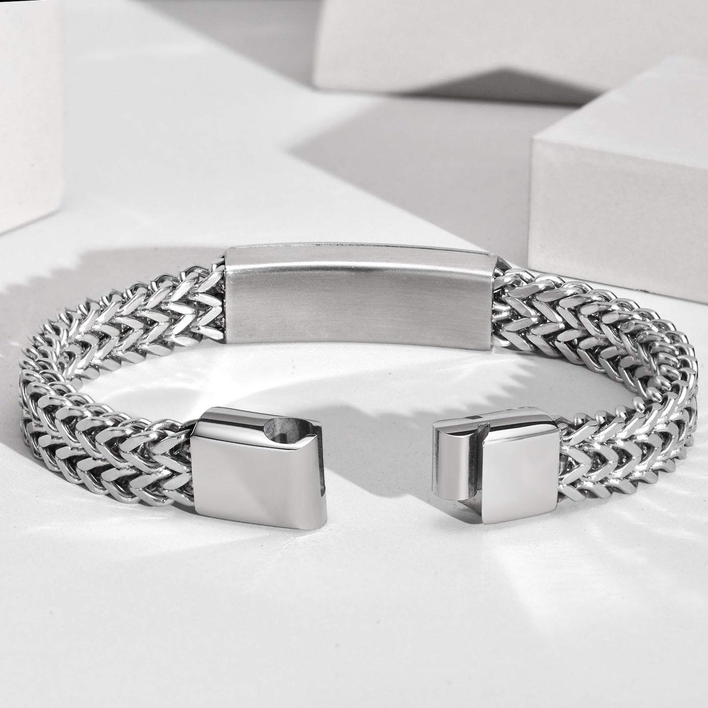 Solid Color Stainless Steel Layered Handmade Polishing Men'S Bracelets