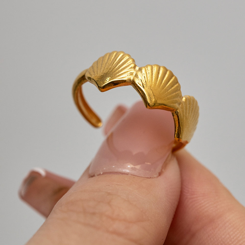 Artistic Shell Stainless Steel 18k Gold Plated Open Rings In Bulk