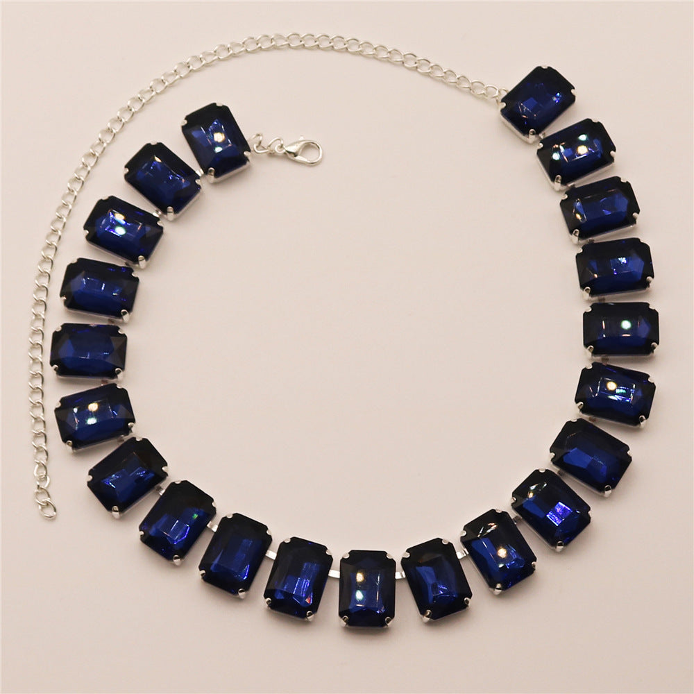 Glamorous "Queen's choker" with square rhinestones by alloy