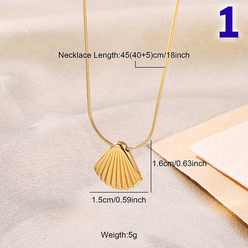 Casual Elegant Heart Shape Flower Shell Stainless Steel Turquoise 18K Gold Plated Plating Inlay Pendant Necklace