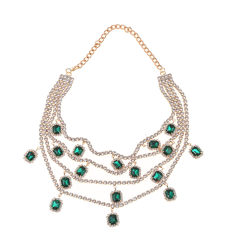 Elegant Shiny Irregular Rhinestones Necklace