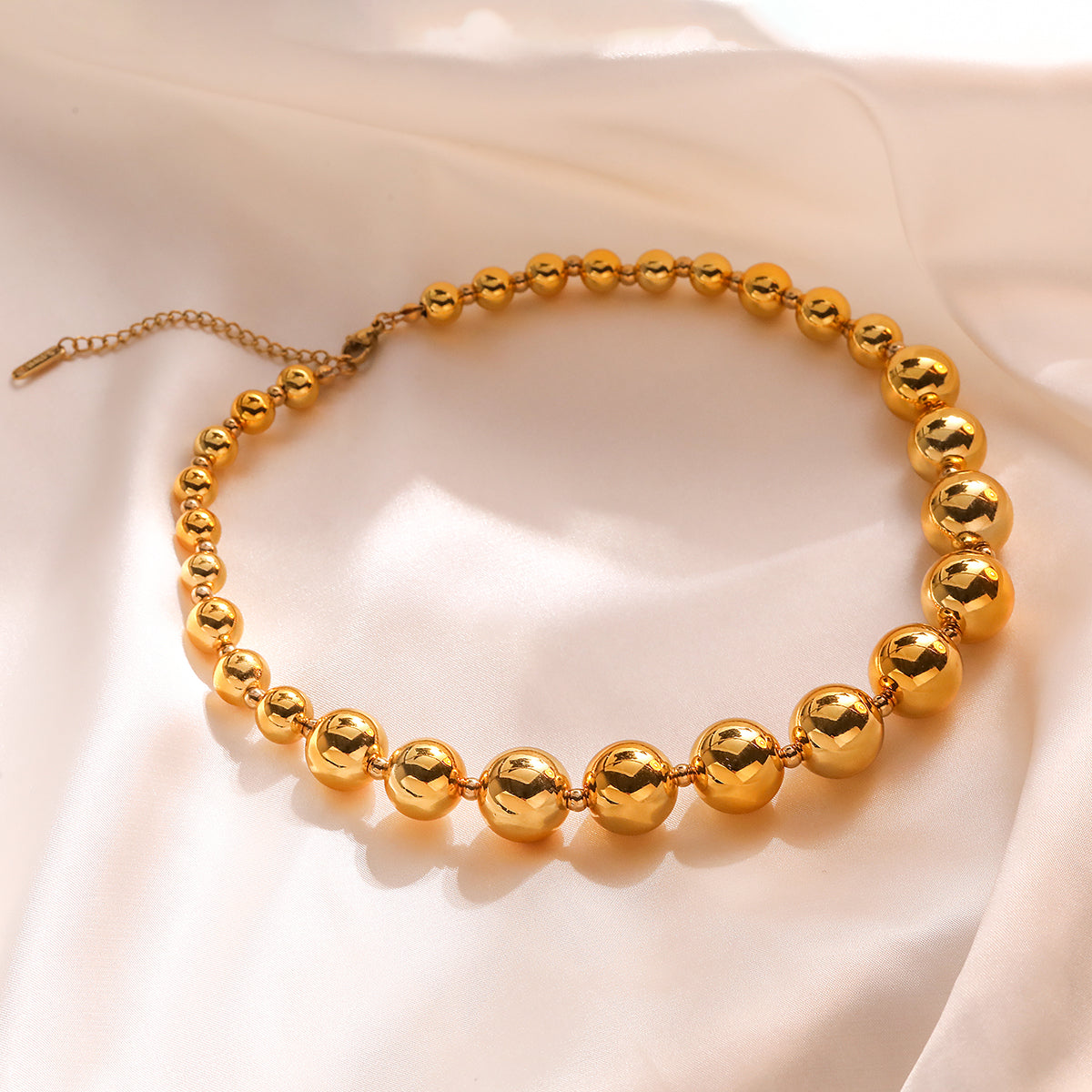 Simple Style Solid Color Titanium Steel Beaded Plating 18k Gold Plated Necklace