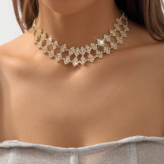 Shiny Round Claw Chain Inlay Rhinestones Women's Necklace
