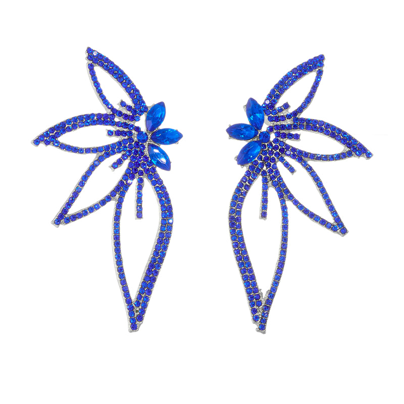 Flower earrings with rhinestones