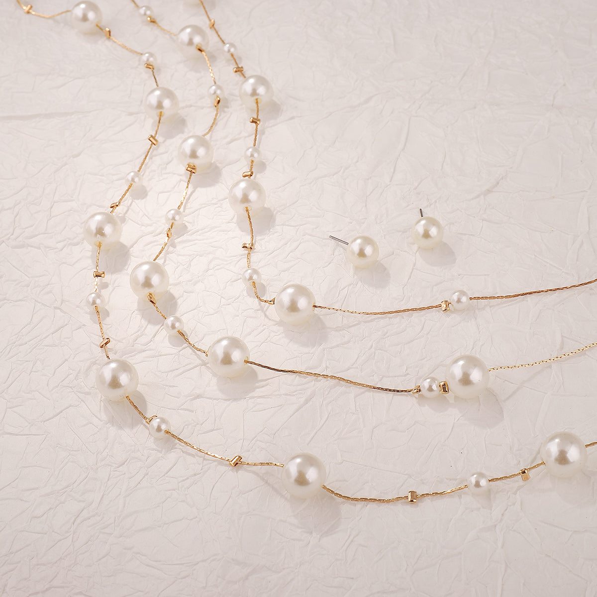 Elegant Modern Style Imitation Pearl Women's Layered Necklaces