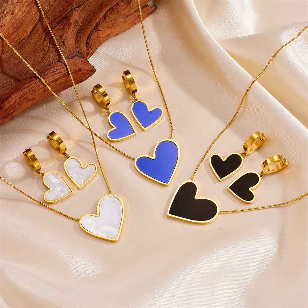 Princess Cute Simple Style Heart Shape Stainless Steel Inlay Shell 18K Gold Plated Necklaces