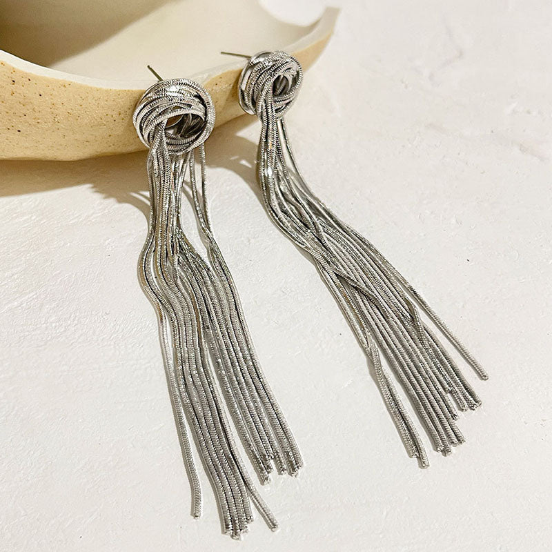 Knot and Threads drop earrings