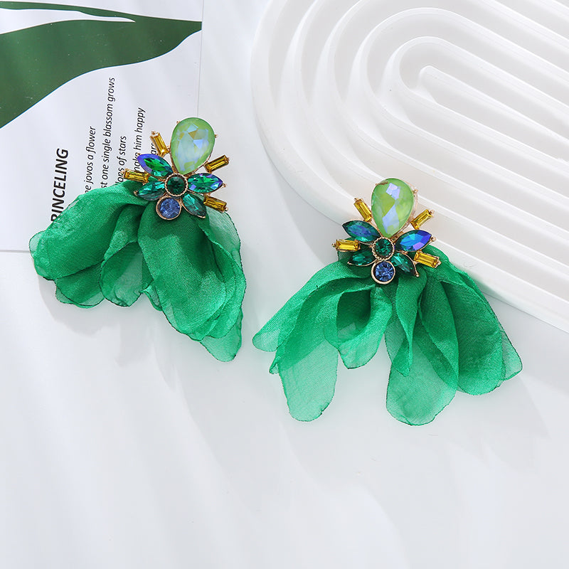 Elegant Petal Plating Inlay Alloy Rhinestones Glass Drill Gold Plated Drop Earrings