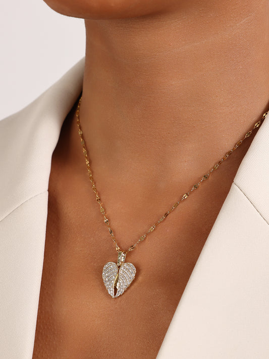 Elegant  Sweet Heart Shape Wings Stainless Steel Plating Inlay Zircon 18K Gold Plated Necklace