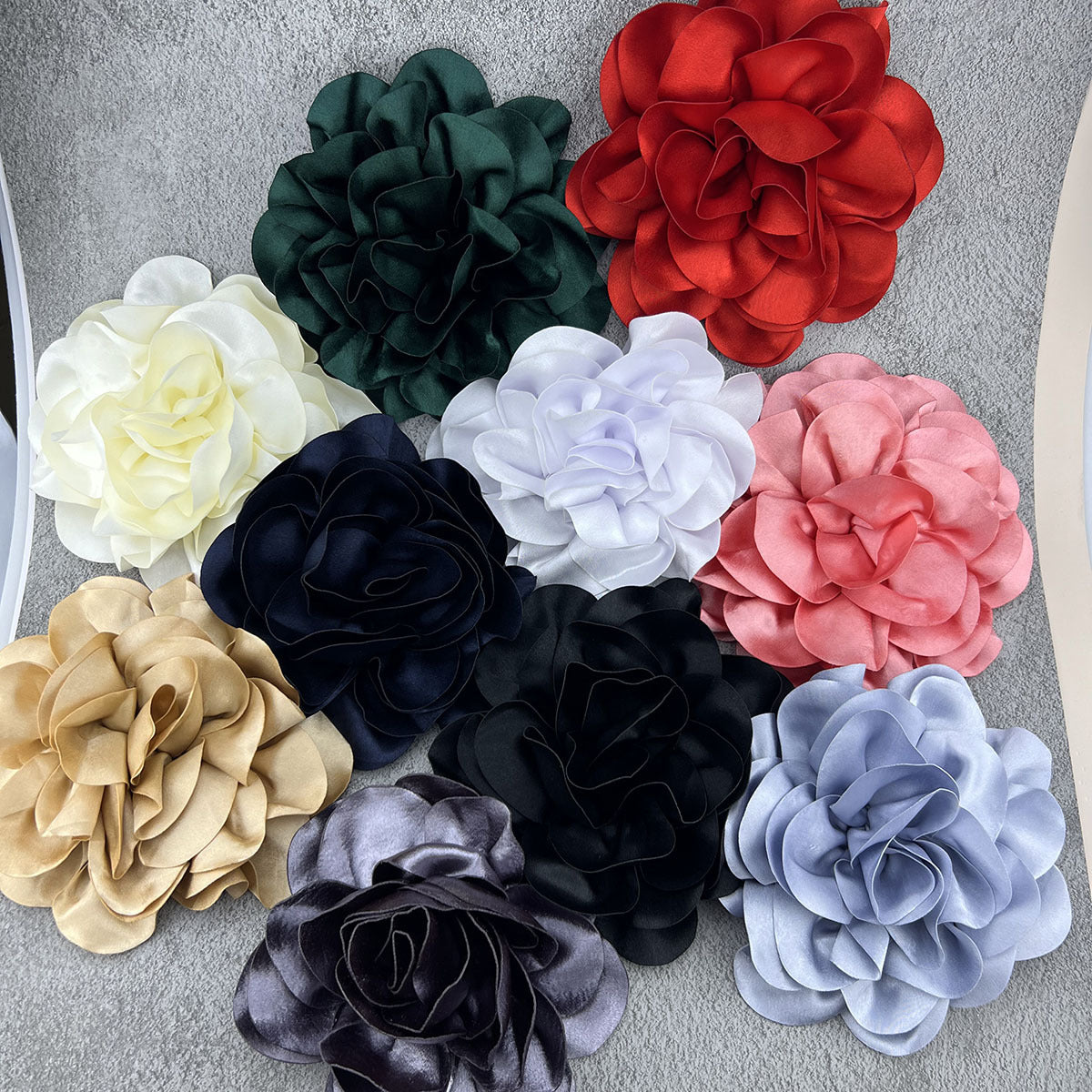 Elegant Glam Flower Cloth Women's Corsage pack of 2