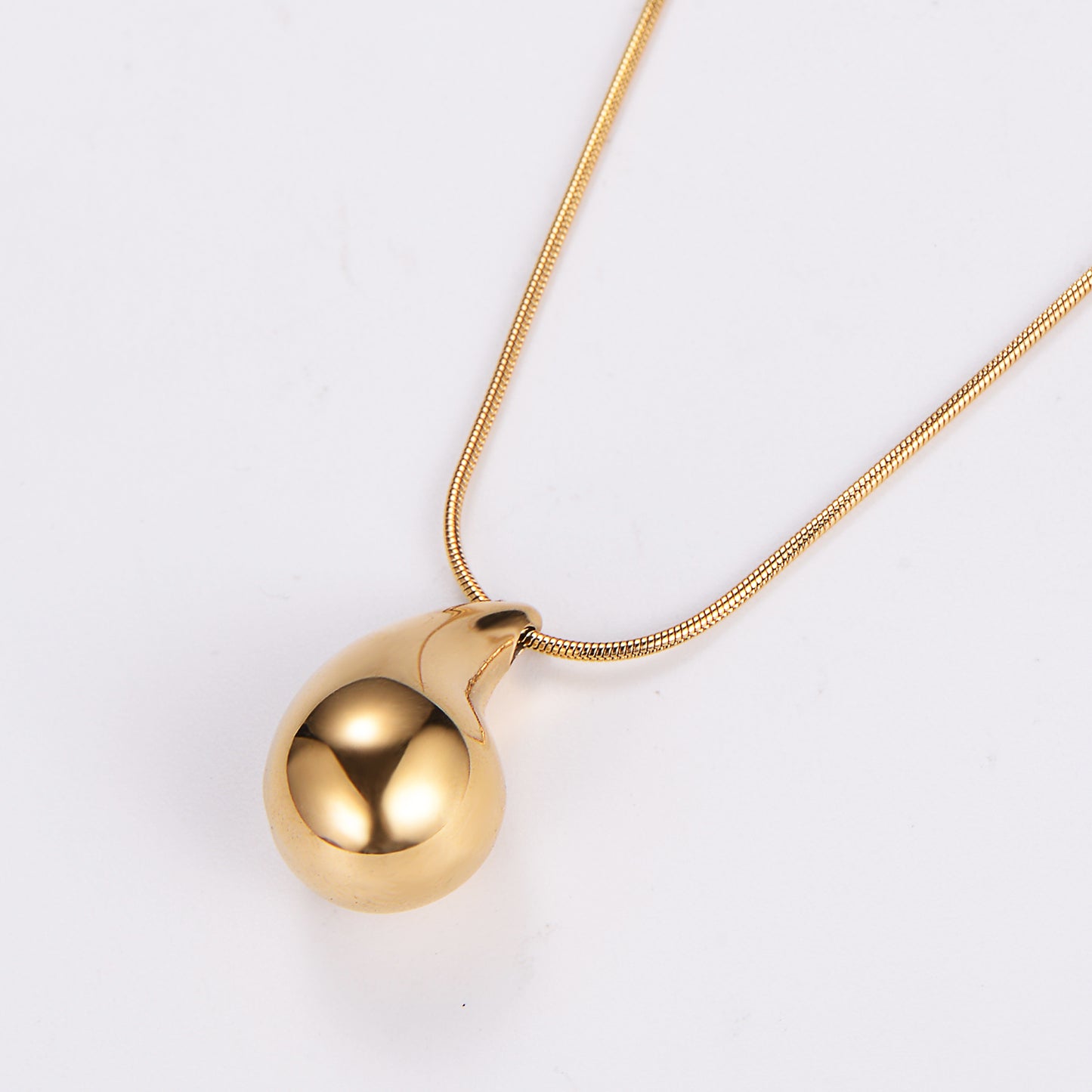 Stainless Steel Elegant Water Droplets Pendant Necklace