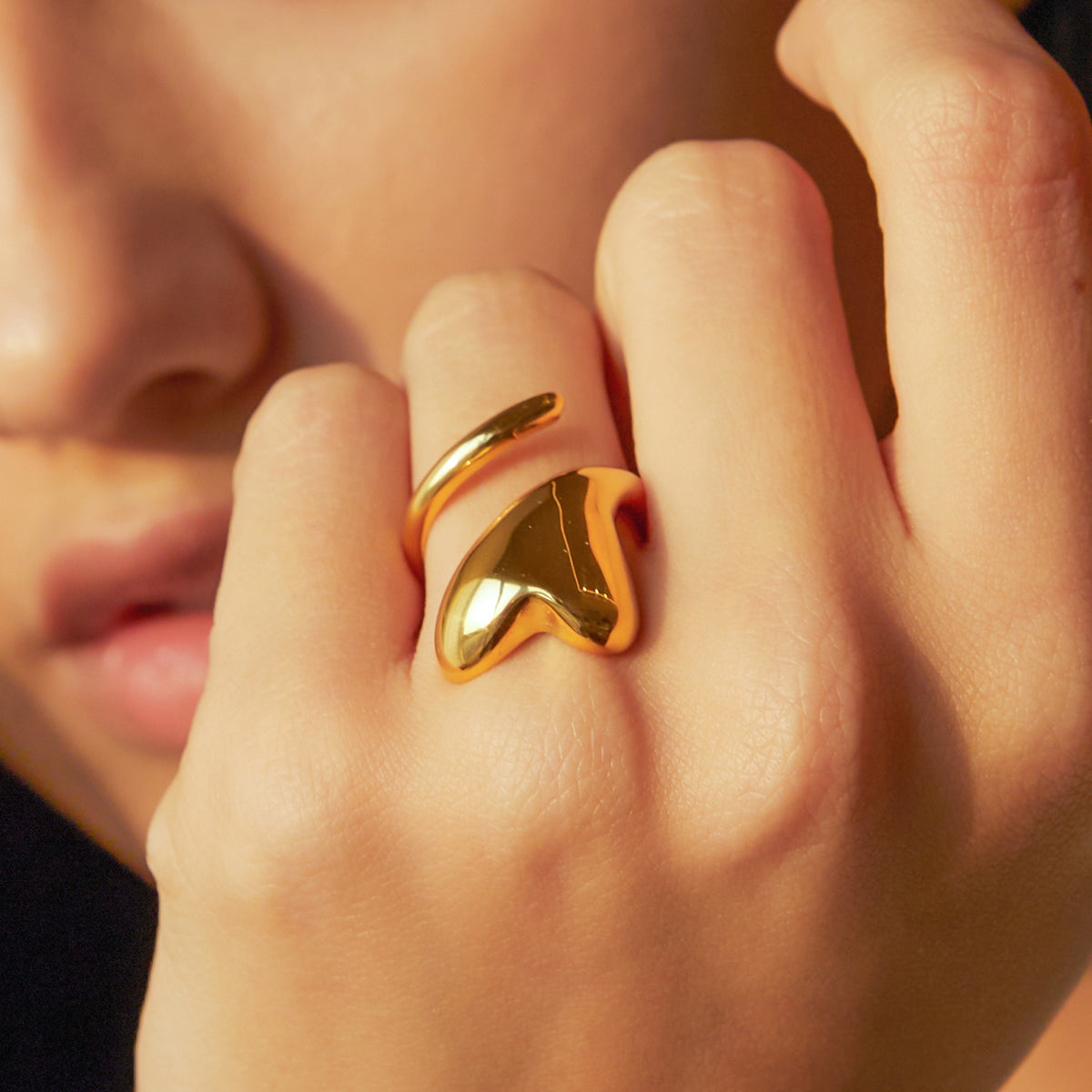 IG Style ανοιχτό δαχτυλίδι σε σχήμα καρδιάς από ατσάλι