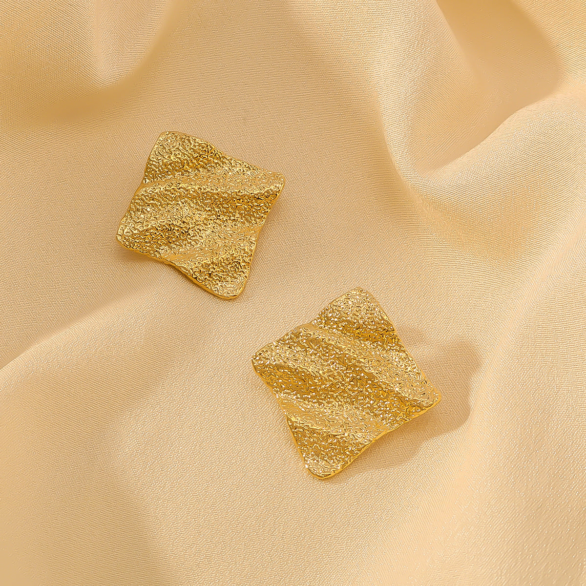 IG Style Simple Style Geometric Pleated 304 Stainless Steel 18K Gold Plated Ear Studs