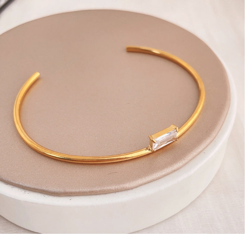 Titanium Steel Gold Plated Simple Style Plating Solid Color Bangle