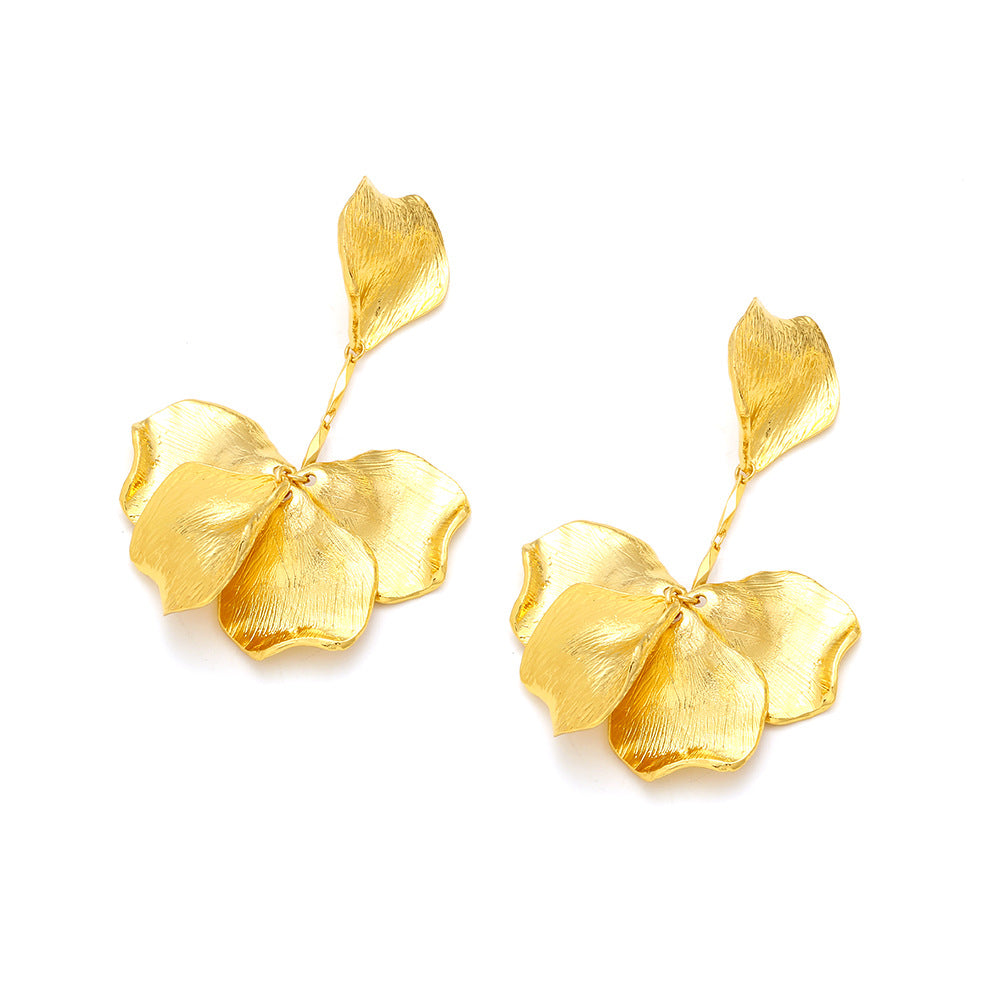 Sweet Heart Shape Flower Plating Zinc Alloy Drop Earrings
