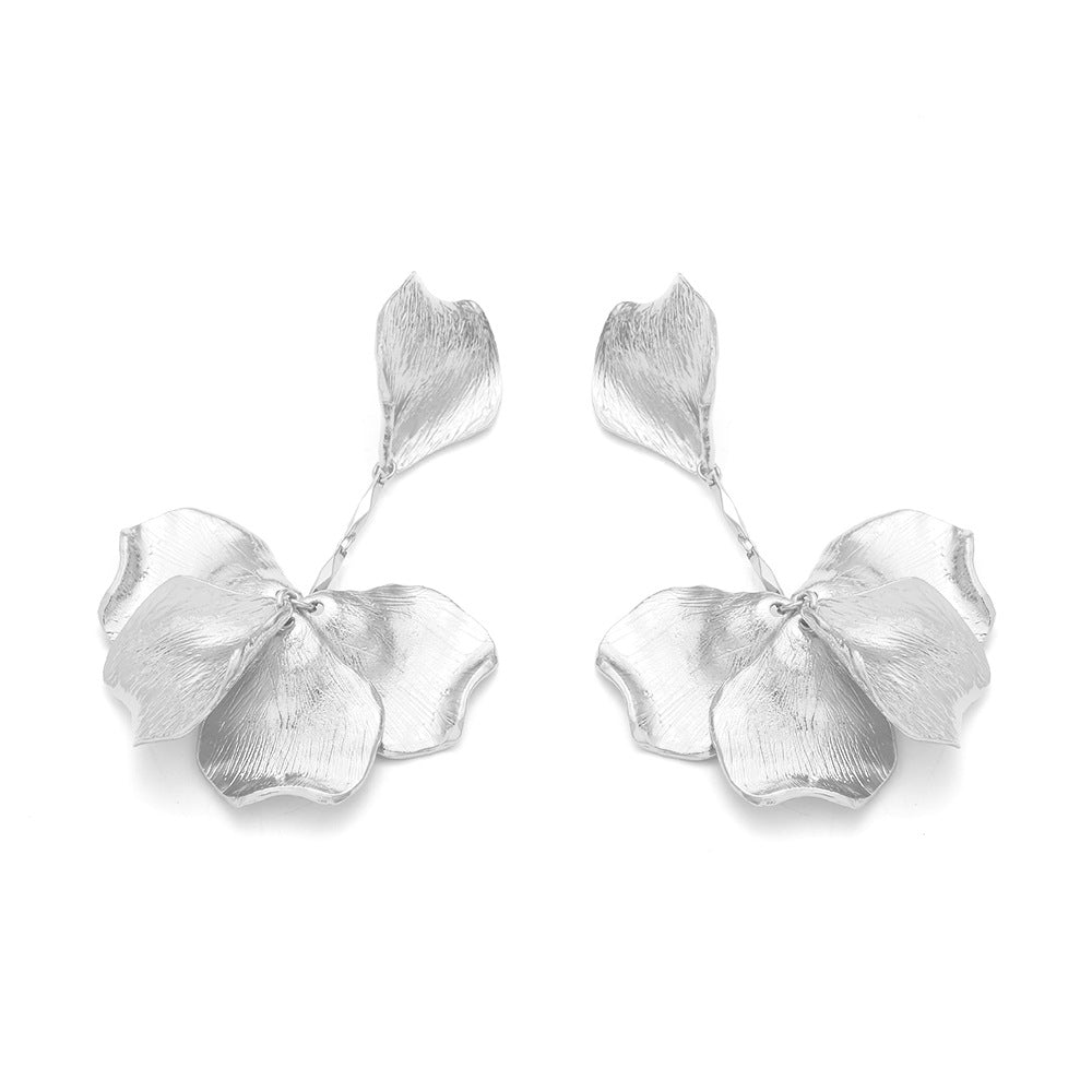 Sweet Heart Shape Flower Plating Zinc Alloy Drop Earrings