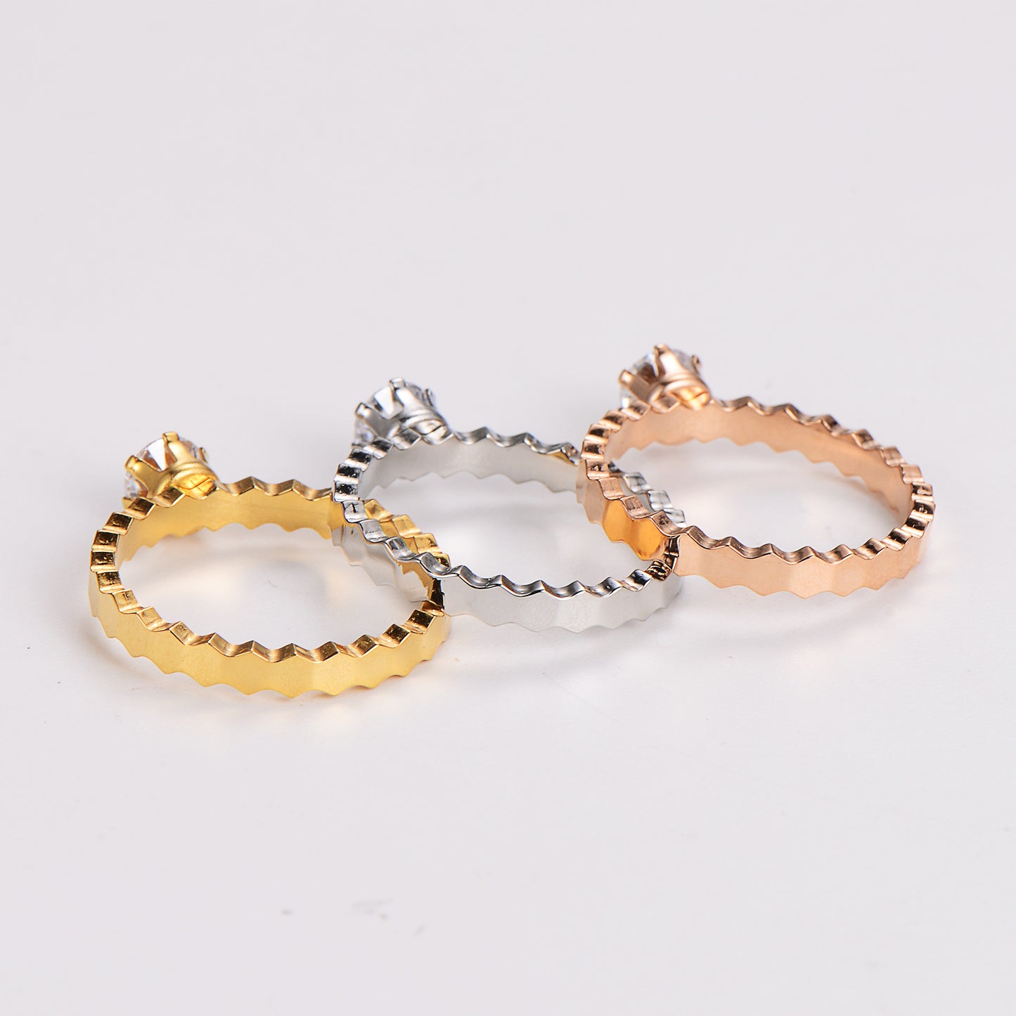 304 Stainless Steel Simple Style Classic Style Plating Inlay Solid Color Zircon Rings