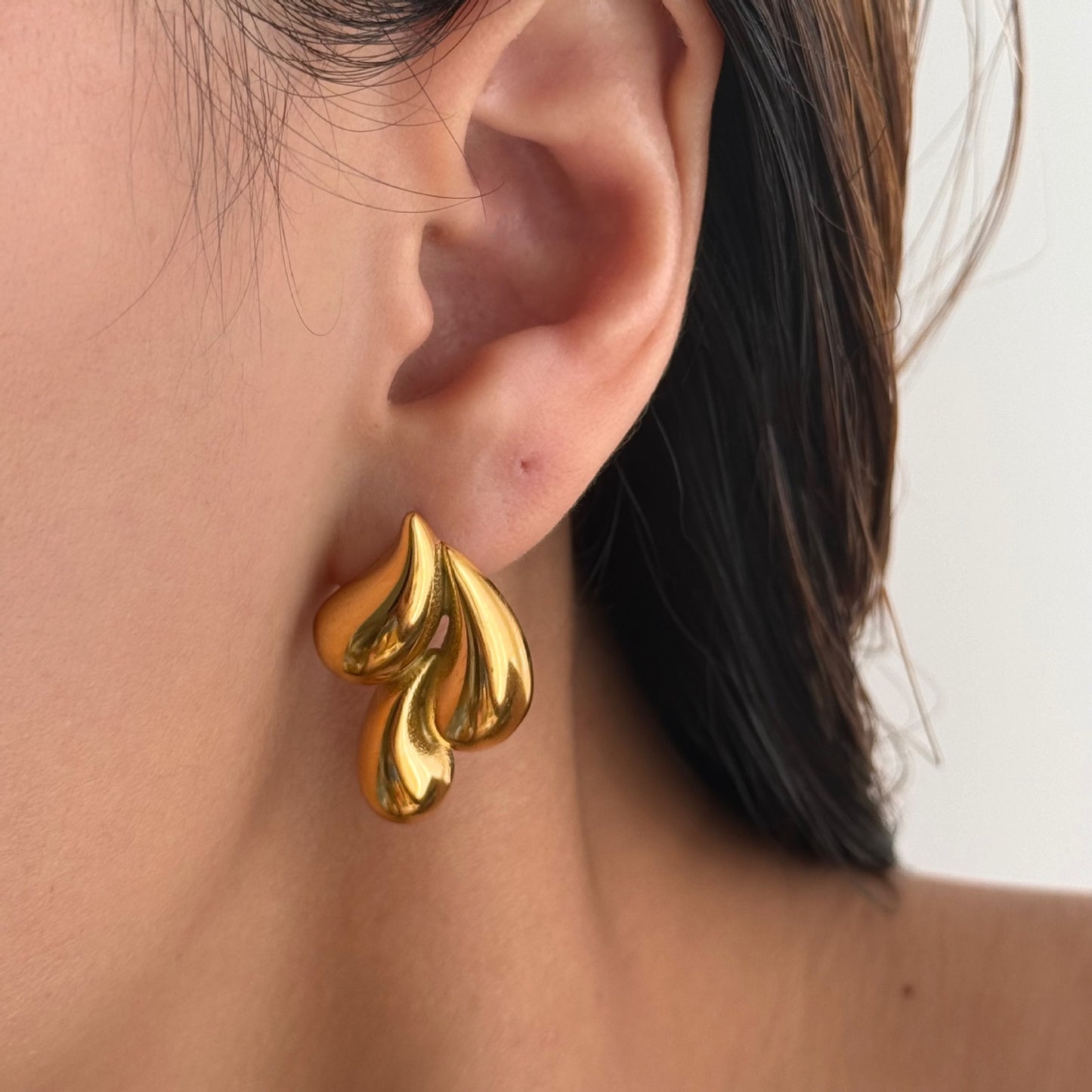 Water Droplets Titanium Steel 18K Gold Plated Ear Studs