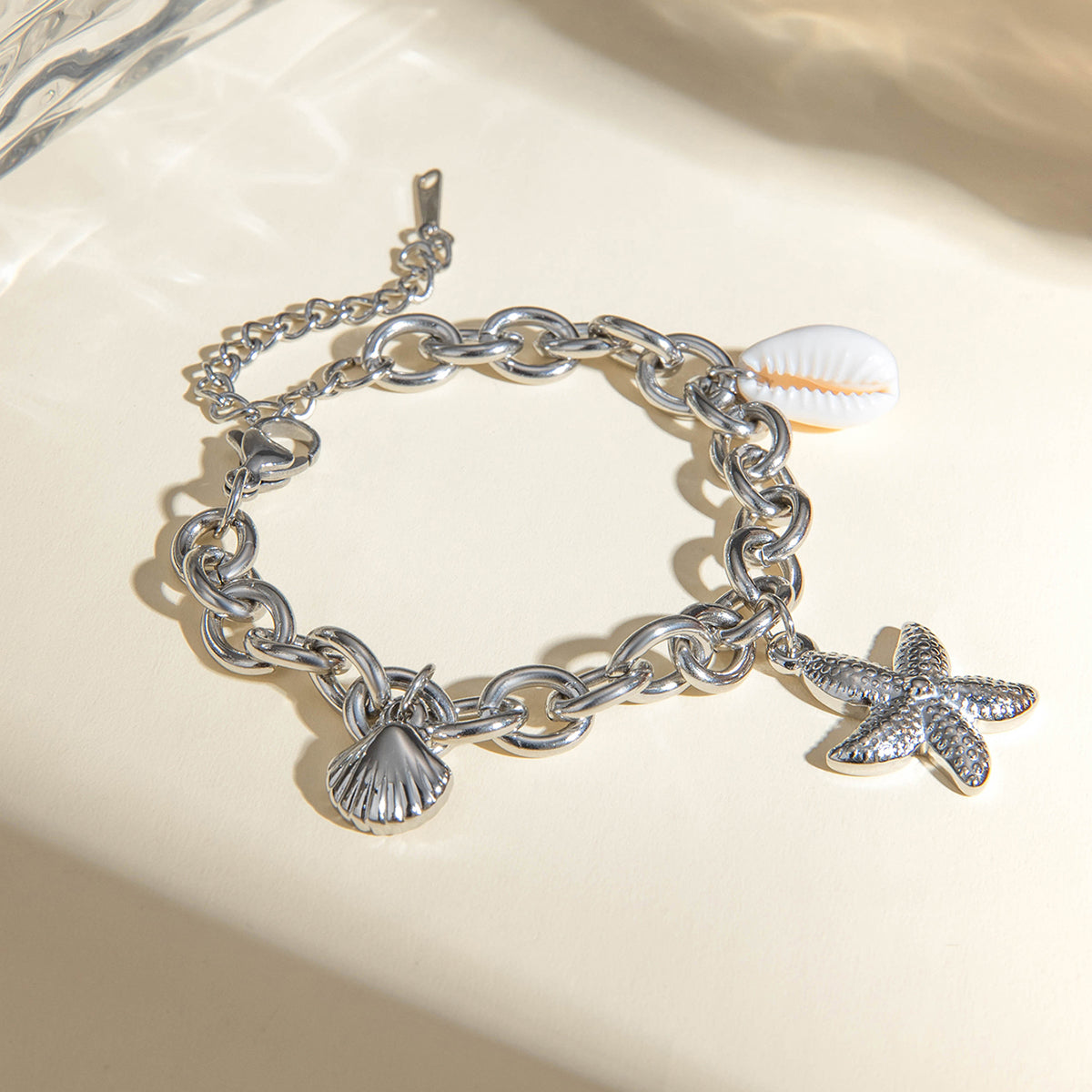 Basic Vacation Classic Style Starfish Shell 304 Stainless Steel 18K Gold Plated Bracelets In Bulk