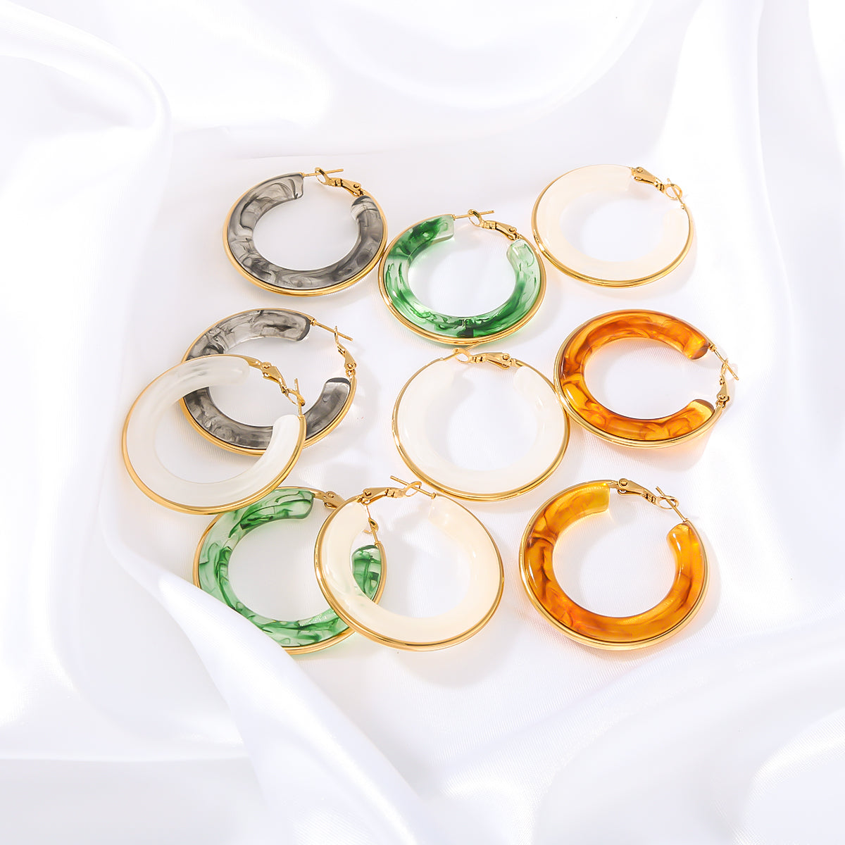 Elegant Simple Style Classic Style Circle Multicolor Simple Plating 304 Stainless Steel 18K Gold Plated Earrings