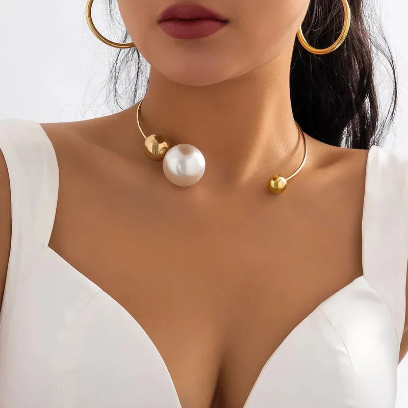 Casual Geometric 18K Gold Plated Artificial Pearls Artificial Pearl Titanium Steel Choker