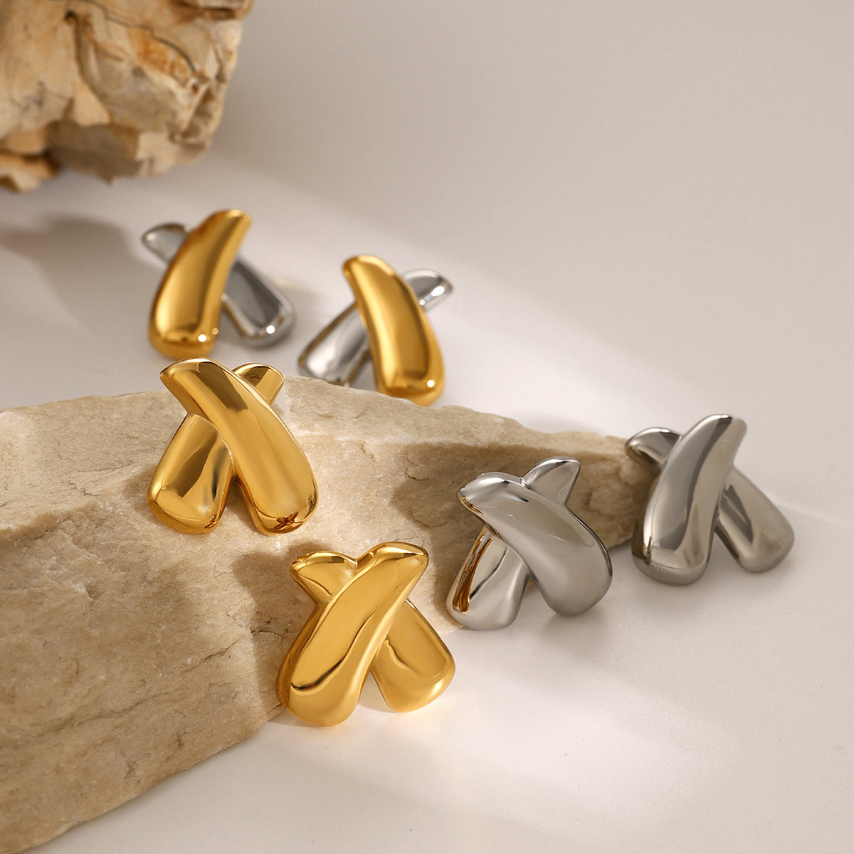 X-Shaped 316 Stainless Steel Ear Studs