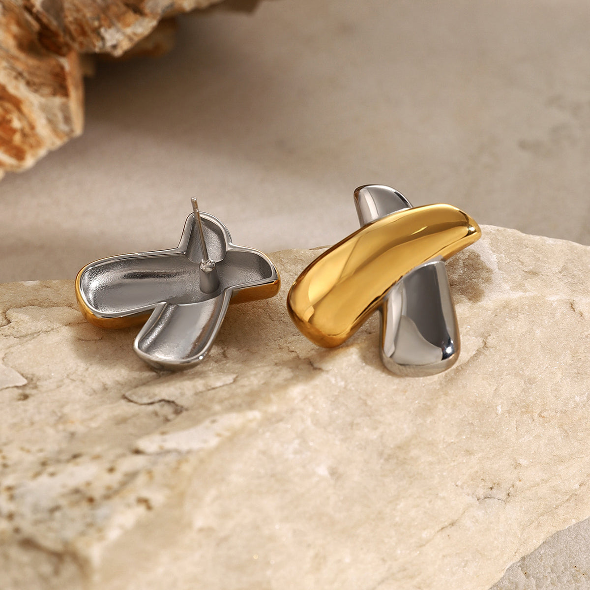 X-Shaped 316 Stainless Steel Ear Studs