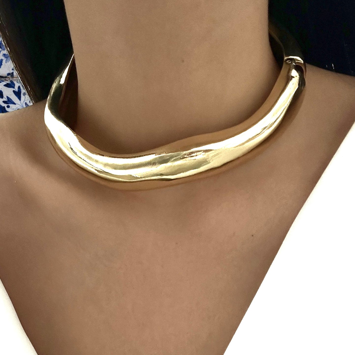 Asymmetrical Alloy Choker