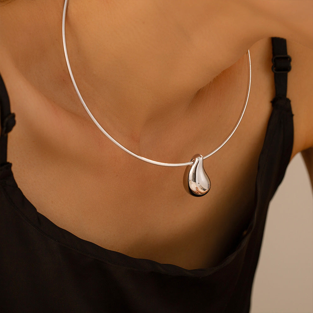 Elegant 304 Stainless Steel Water Drop Choker