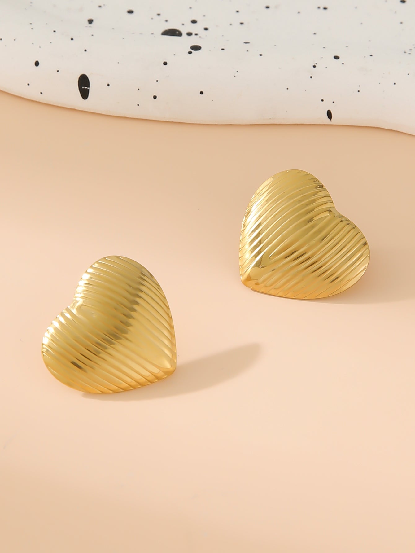 Artistic Heart Shape 304 Stainless Steel 18K Gold Plated Ear Studs