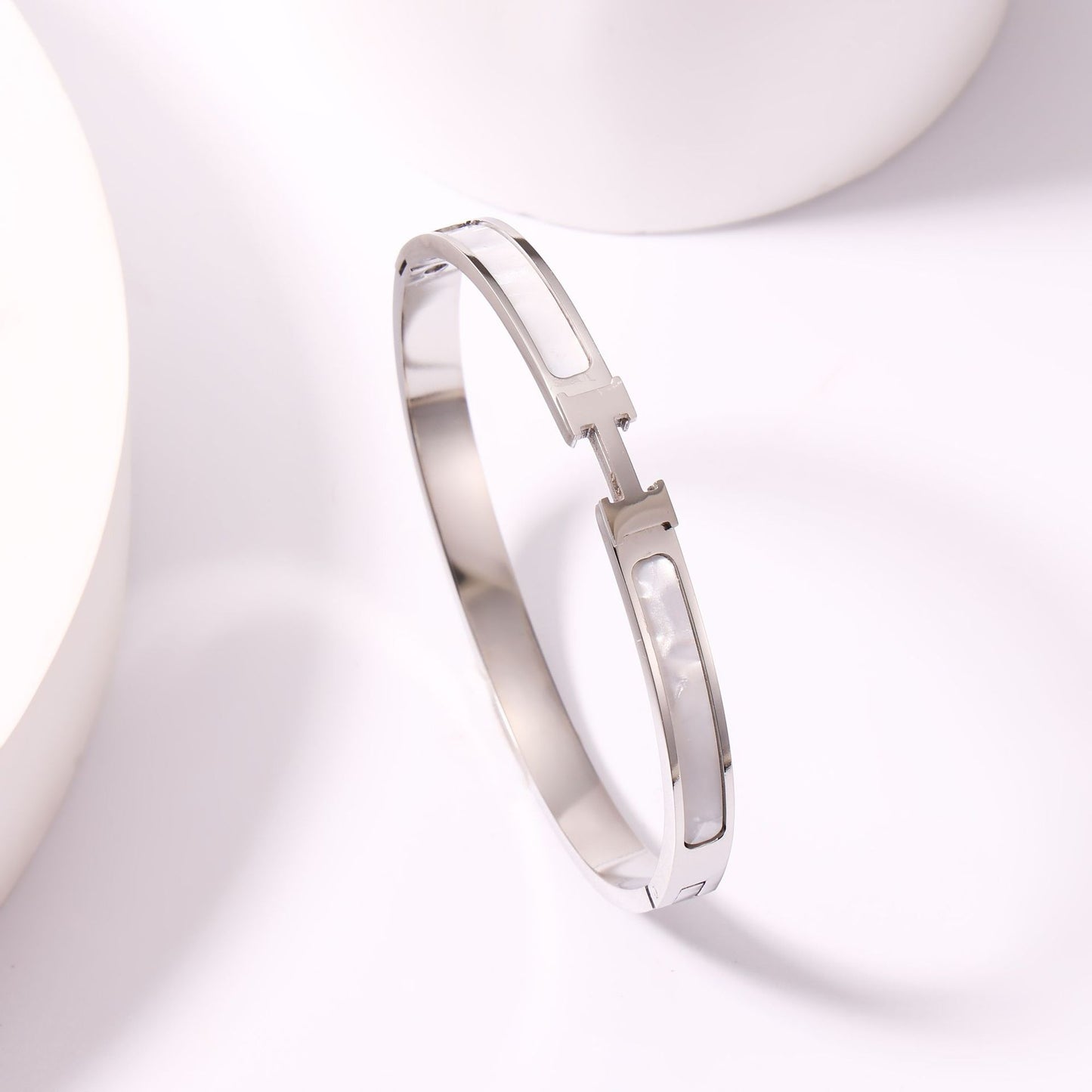 Modern Style H 304 Stainless Steel 18K Bangle