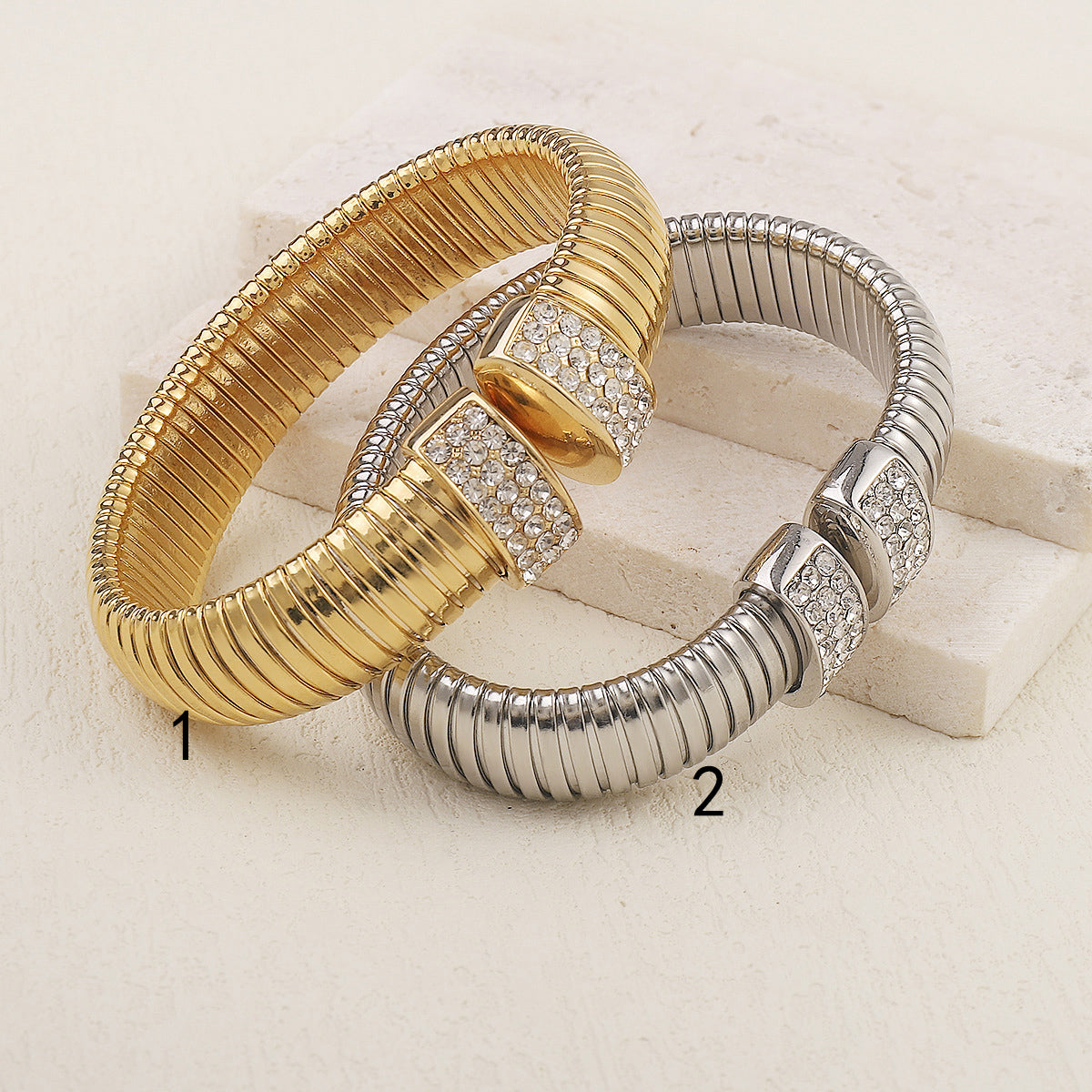 Elegant Retro Geometric Rhinestones Alloy Bangles