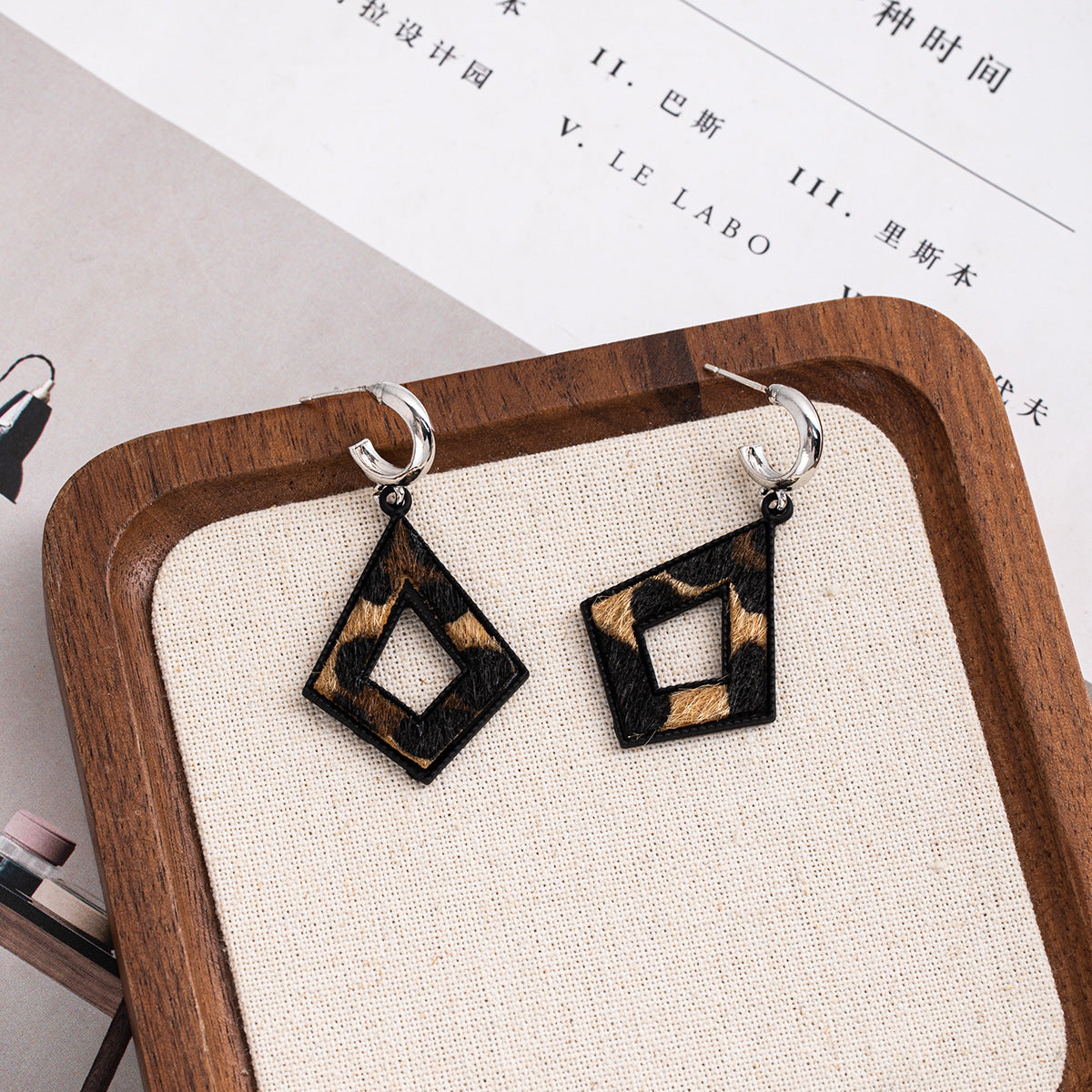 Retro Geometric Hollow Out Alloy Drop Earrings