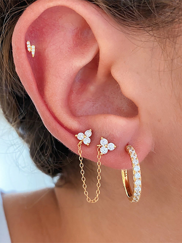 Women'S Fashion Copper Ear Studs in Flower motif with Zircon