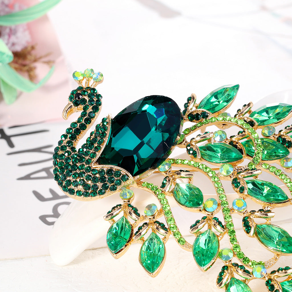 Retro Green Peacock Corsage Alloy Diamond-embedded Animal Pin Danrun Brooch