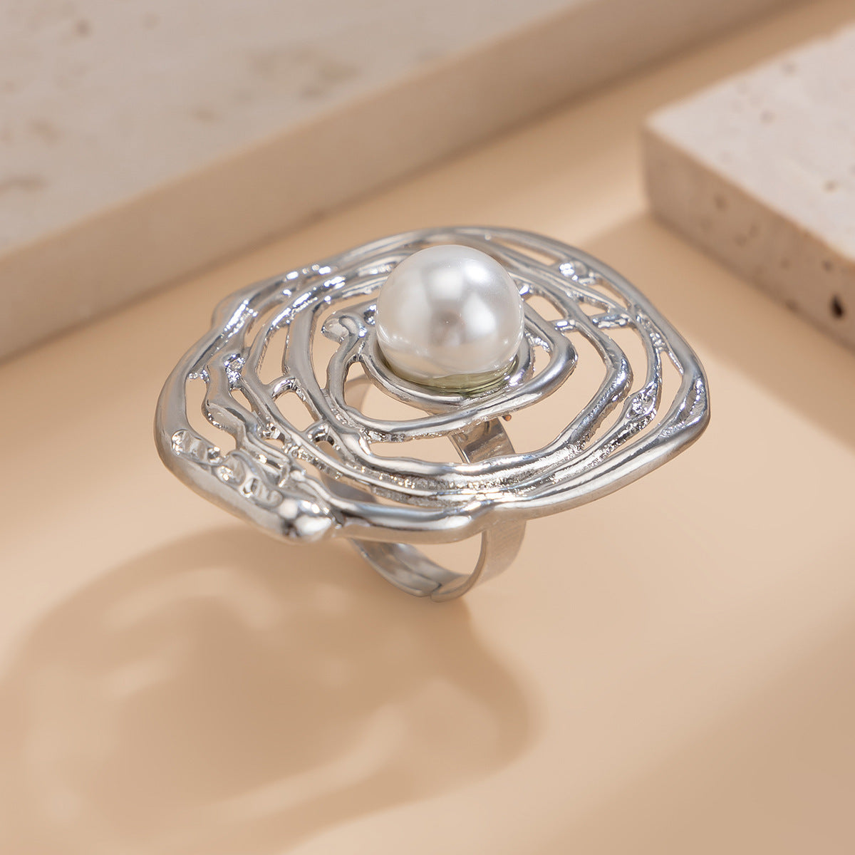 Oversized Women's Open Rings with Pearl