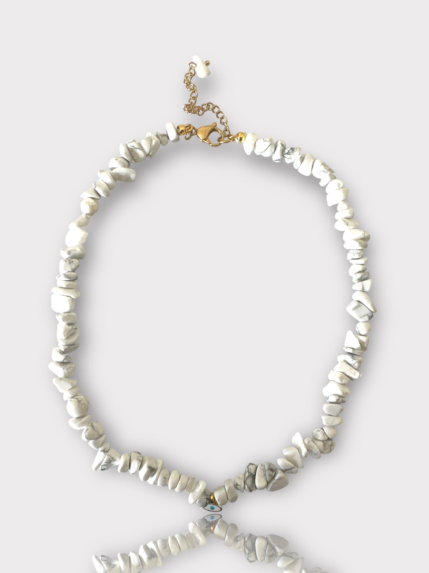 OLINA NECKLACE