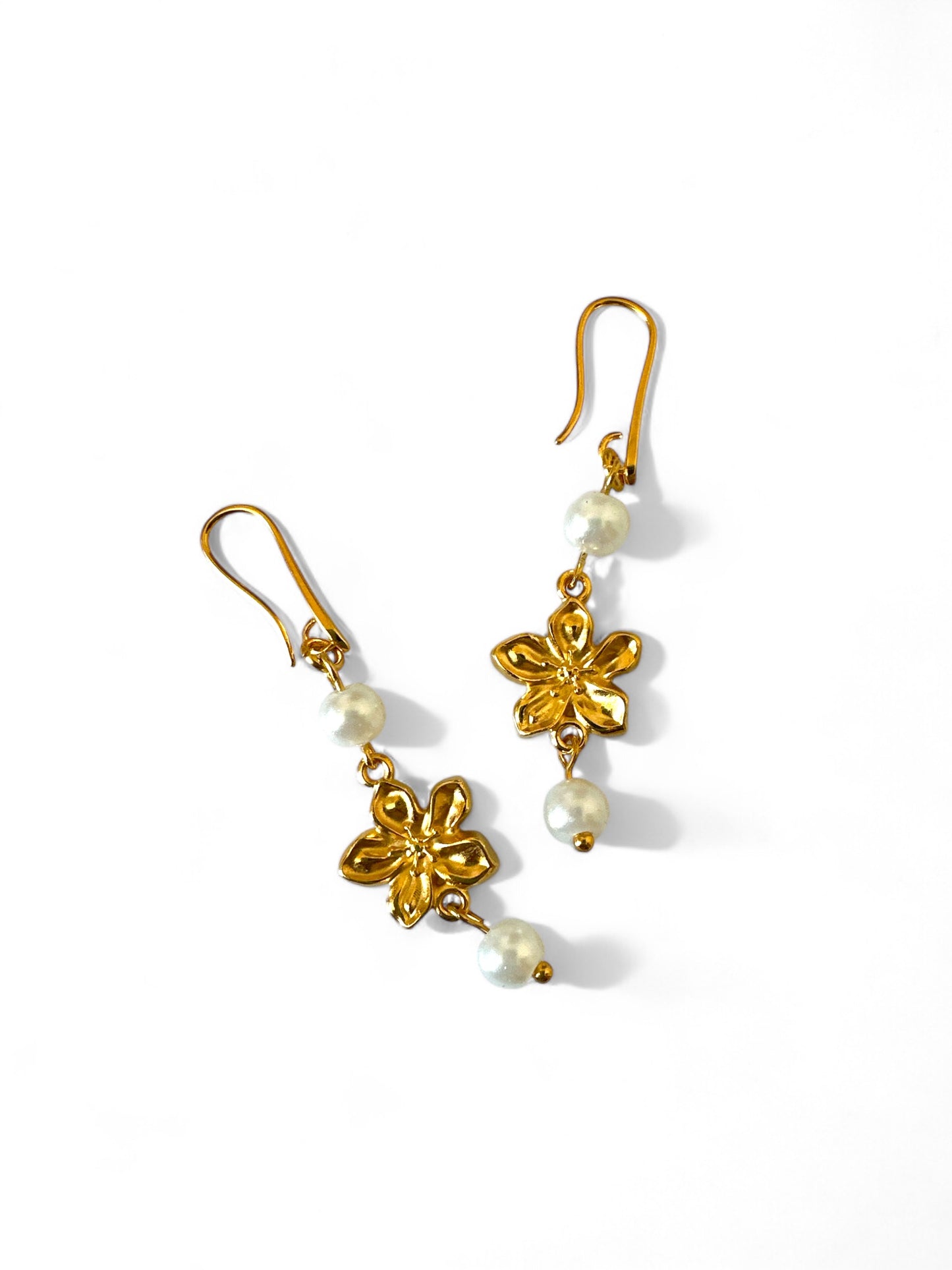 FLOWER PEARL EARRINGS