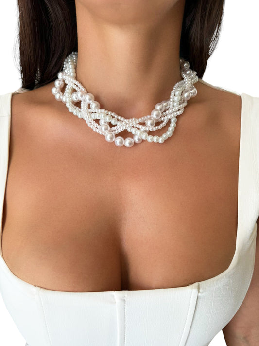 MULTI PEARL NECKLACE