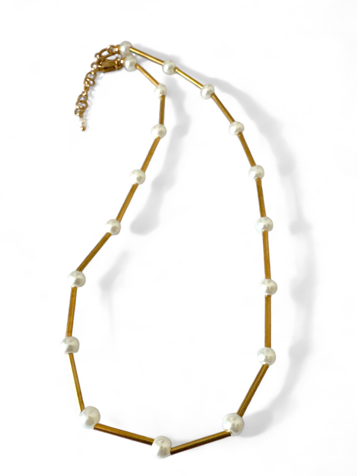 TENIA NECKLACE