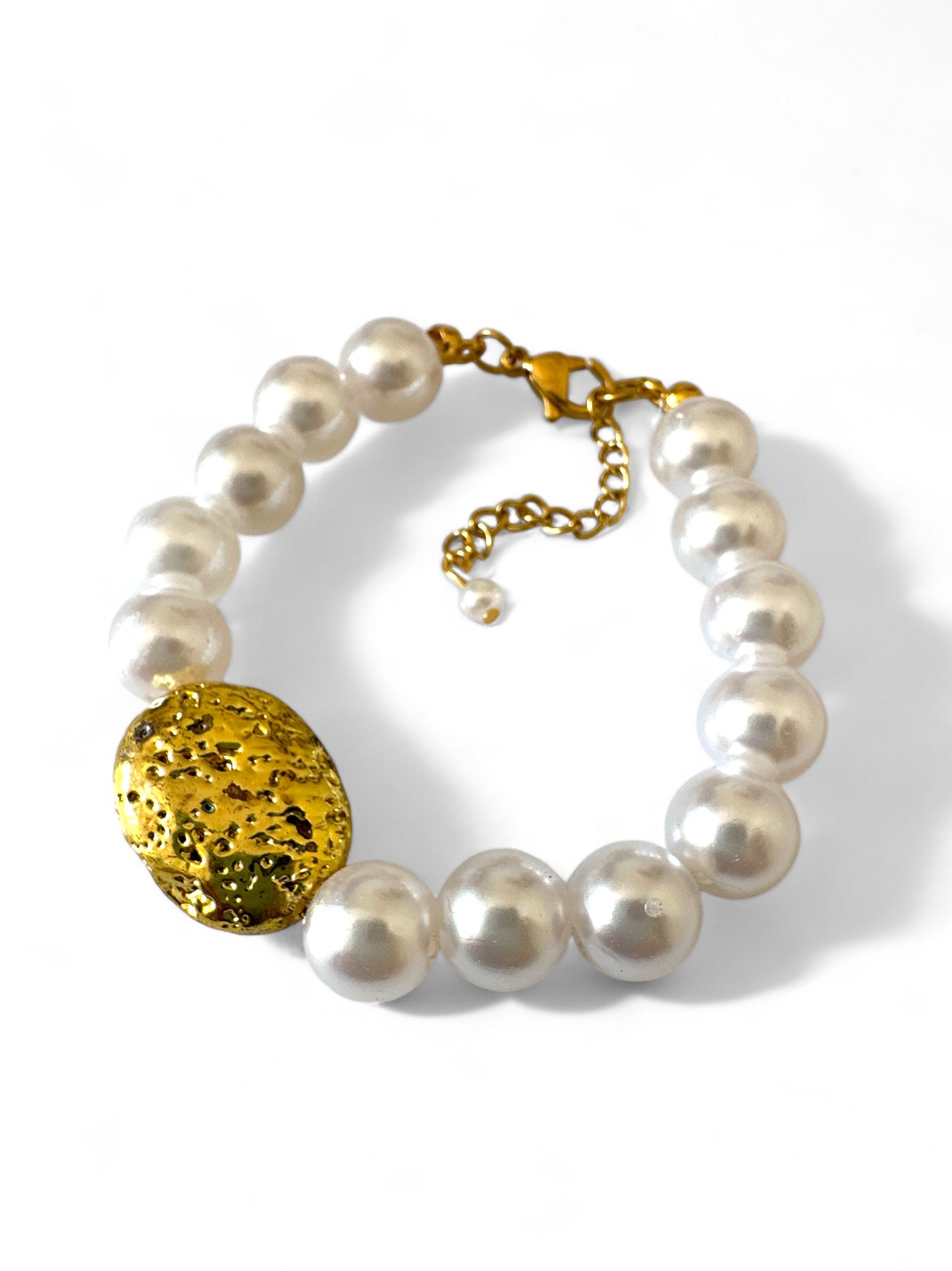 GOLDY PEARLS BRACELET