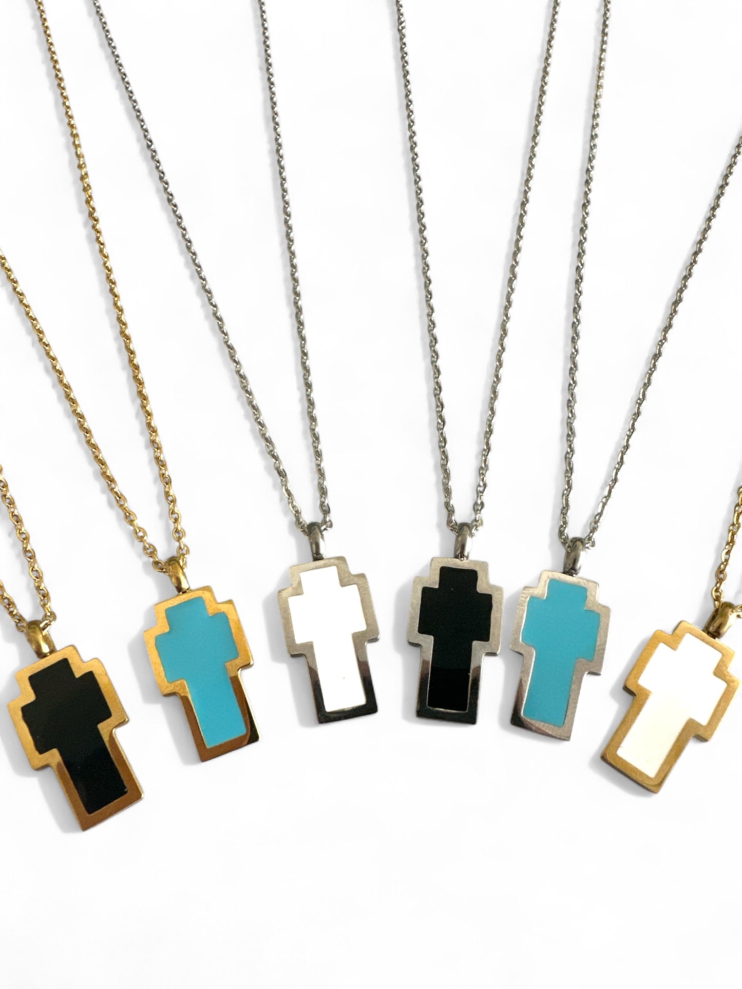 Pixel Cross Necklace – Ατσάλινο Κολιέ Γεωμετρικός Σταυρός με χρυσό & ασημί περίγραμμα – Χονδρική So Cute by Dimi
