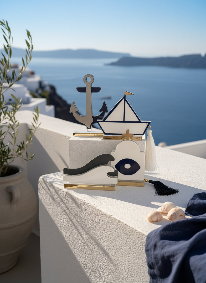 Karavaki – Γούρι Design Plexiglass με Φούντα