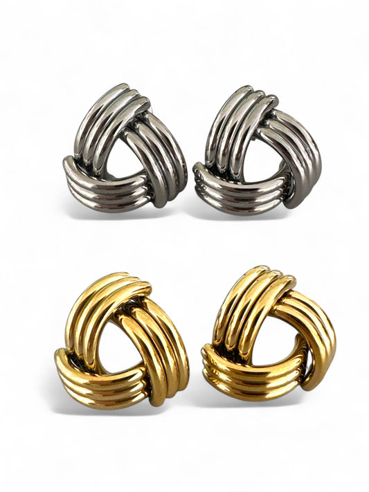 Ατσάλινα σκουλαρίκια σε σχέδιο κόμπου σε χρυσό ή ασημί – So Cute by Dimi χονδρική