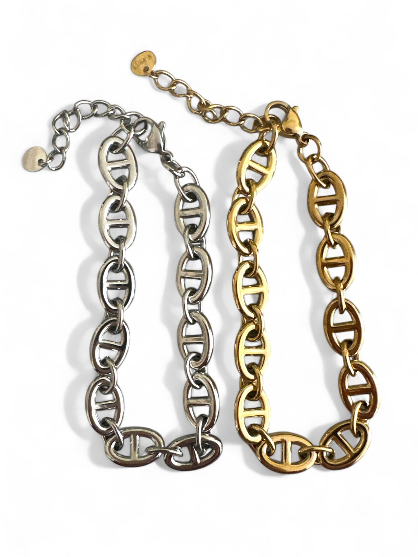  Ατσάλινα βραχιόλια So Cute By Dimi σε ασημί και χρυσή απόχρωση με κρίκους τύπου H-link.